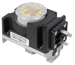 UV cell connector