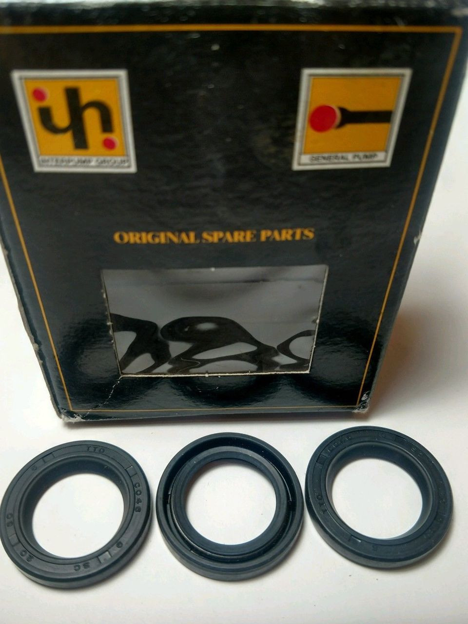 KIT 23 OIL SEAL D.20X30X5