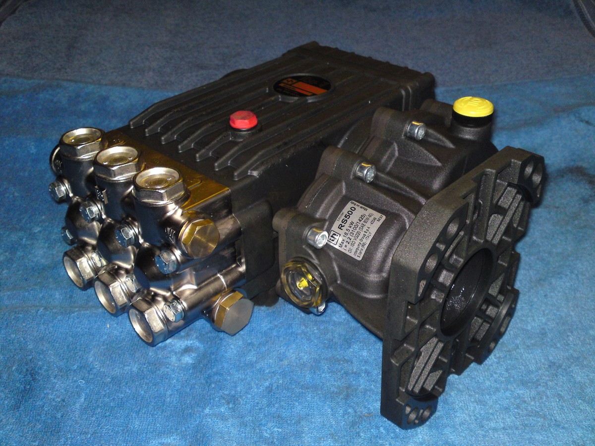 SIDE CRANKCASE COVER