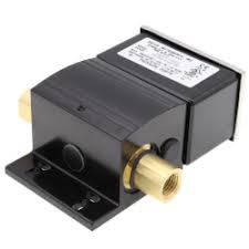 Pressure switch DXW-11-153-2