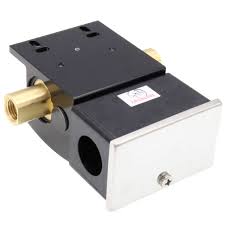 Pressure switch DXW-11-153-3