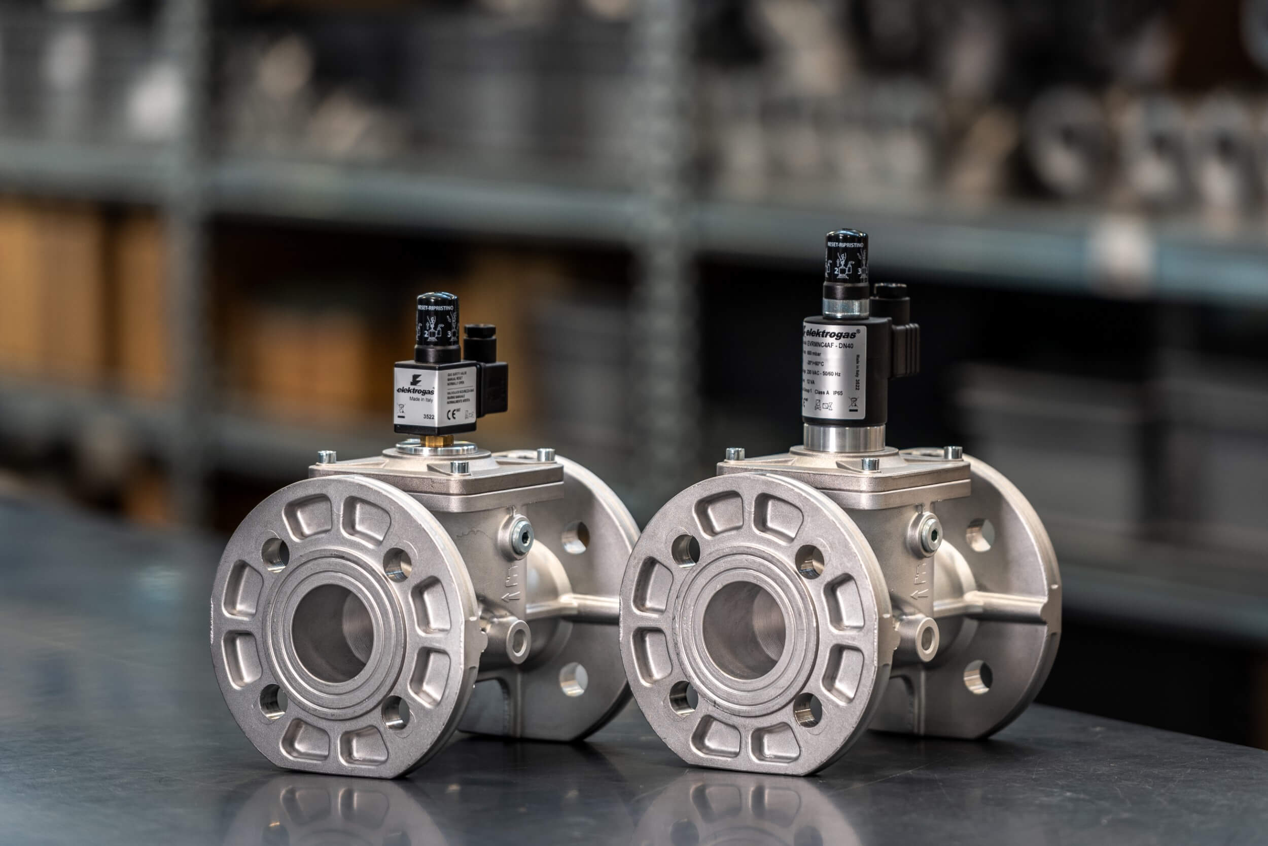 Solenoid valve EVRM NA 95 flanged DN150 600 Mbar