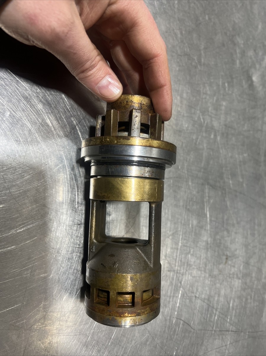 PUMP EV25 D HYP + PISTON MOTOR 64