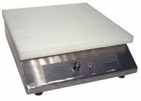 CLEVELAND VIBRATOR CO. Mechanical Sieve Shaker: Vibration, Analog, 12 in Overall Ht (MPN VJ1212-110V). Key specifications — attr1073913: CLEVELAND VIBRATOR CO.; attr1081360: Vibration.