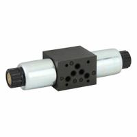 PARKER Hydraulic Directional Valve: 27.7 gpm Max Flow Rate, D05 NFPA Size, Three Positions, Manifold (MPN D3W009CNKW). Key specifications — attr1018253: PARKER; attr1018274: D05; attr1018283: Manifold; attr1018249: D3W009CNKW; attr1018300: Manual; attr1018289: D3W.