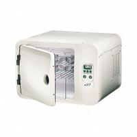 COLE-PARMER Chilling Incubator: Forced Air, 1 cu ft Capacity, 18 1/2 in x 22 1/4 in x 15 1/2 in (MPN 3905020). Key specifications — attr1027521: Refrigerated; attr1030162: 4 °C; attr1027476: 3905020; attr1027480: COLE-PARMER; attr1027487: Digital; attr1027531: 115V AC.