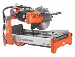 HUSQVARNA Masonry Saw: 14 in Blade Dia., Wet, 5 in Max. Cutting Dp, 0.5 V AC Volt, 14 A Current (MPN 967285203). Key specifications — attr1170278: HUSQVARNA; attr1170279: Wet; attr1170296: Stand Not Included.
