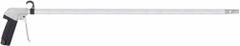 GUARDAIR Air Gun: Pistol-Grip Grip, Aluminum, 3/8 in Female NPT, 1 Nozzle(s), Straight, Focused (MPN U75XT036AA3). Key specifications — attr1328526: Aluminum; attr1328500: Extension and Nozzle; attr1328508: GUARDAIR; attr1328515: No; attr1328533: Yes.