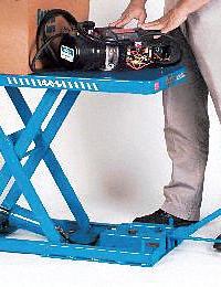 BISHAMON Scissor Lift Table: Electric, 1,100 lb Load Capacity, 31 1/2 in Max Lifting Ht, 115V AC (MPN X-50E). Key specifications — attr925632: BISHAMON; attr925651: 115V AC; attr925643: Hydraulic.