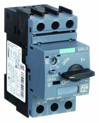 SIEMENS Manual Motor Starter: Non-Reversing, 3 Poles, 6.3 A, Thermal Protection, Selector Switch (MPN 3RV20111GA10). Key specifications — Maximum Voltage Rating: 690V AC; Brand: SIEMENS; Thermal Units Required: None (Starter Includes Integrated Thermal Units); Frame Size (Width): S00.