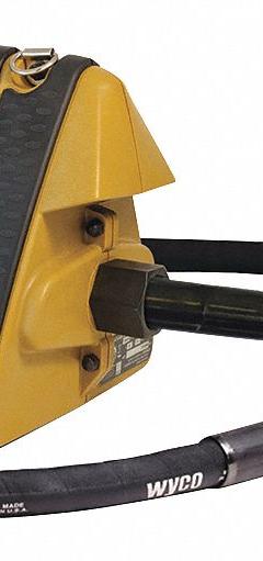 WYCO Electric Vibrator: 3 hp, 10 ft Shaft Lg, 1 3/8 in Head Dia, 5 1/2 in Radius of Vibration (MPN W995G1T-138-10). Key specifications — attr125549: WYCO; attr125578: 115V AC.