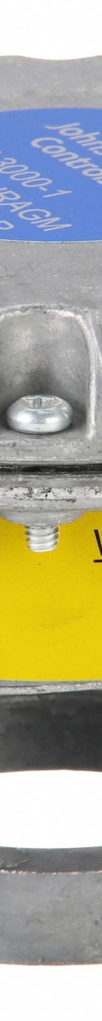 Pneumatic Valve Actuator: 3 psi to 13 psi Spring, 5/16 in Stroke, For 1/2 in_1 1/2 in_3/4 in Valves (MPN V-3000-1). Key specifications — Brand: JOHNSON CONTROLS; Manufacturer Part Number: V-3000-1; Mounting Kit Included: Yes.