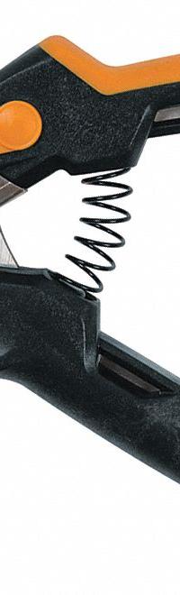 FISKARS Utility Snip: Ambidextrous, 8 in Overall Lg, Serrated, Stainless Steel, Rounded, Black (MPN 710300-1002). Key specifications — attr308500: Stainless Steel; attr308502: Black; attr308505: Ambidextrous; attr308522: Rubber; attr324896: FISKARS.
