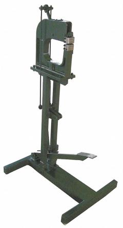 DAYTON Shrinker-Stretcher: Manual, Foot Pedal, 16 ga Capacity (Steel), 8 in Throat Dp, 2 in Jaw Wd (MPN 45J331). Key specifications — attr77562: DAYTON.