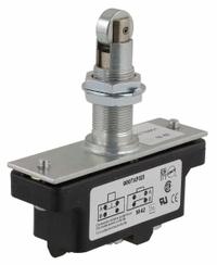 TELEMECANIQUE SENSORS Snap Action Switch: Roller Plunger Actuator, 1NO/1NC, Screw (MPN 9007AP321). Key specifications — AC Contact Rating: 10 A @ 240 V; Electrical Connection: Screw; Brand: TELEMECANIQUE SENSORS.