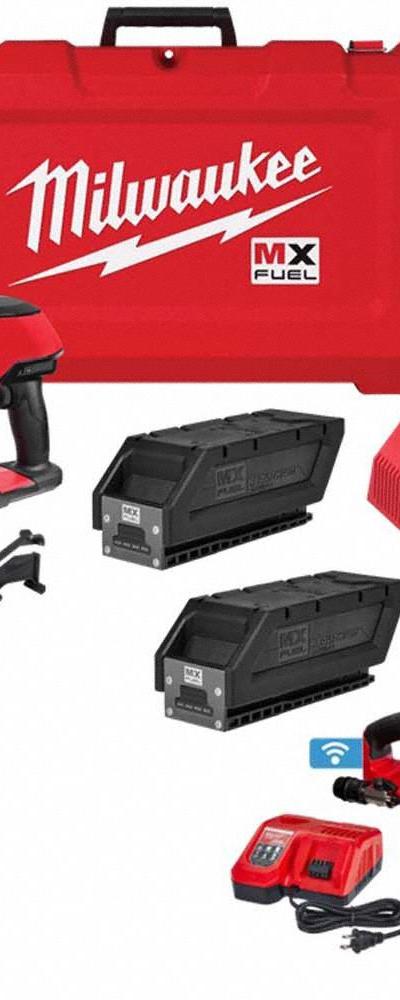 MILWAUKEE Tool Combination Kit: 2 Tools - Milwaukee 18V Cordless Tool Combination Kits