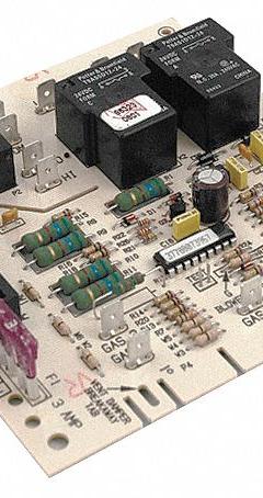 Fan Blower Control Board: OEM, Integrated, Compatible Brand Carrier/Robertshaw, 18 to 30V AC, 24V AC (MPN ICM271C). Key specifications — Product Type: Fan Blower Control Board; Brand: ICM; Items Controlled: Circulating Fans; Replacement for OEM Brands: Other OEM Brands.