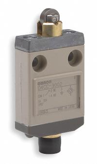OMRON Roller Plunger Limit Switch: Roller Plunger, Metallic, Momentary, D4CC (MPN D4CC3002). Key specifications — attr1019632: OMRON; attr1019639: 4-Pin M12 Connector; attr1019655: Stainless Steel; attr1023447: D4CC.