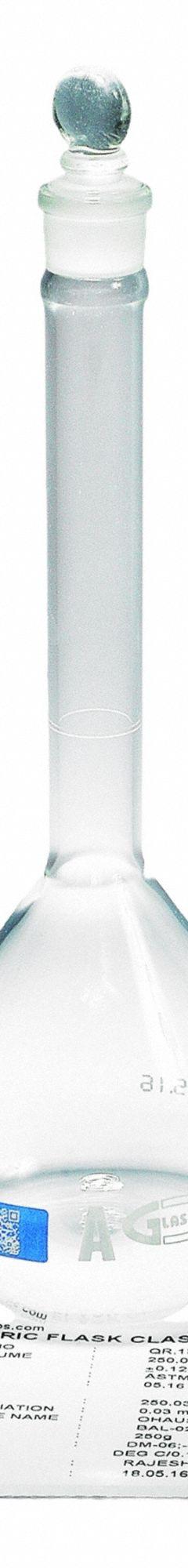 UNITED SCIENTIFIC SUPPLIES INC Glass Flasks: 2,000 mL, Colorless, Round, A, +/-0.5 mL (MPN FG5640-2000QR). Key specifications — Shape: Round; Tolerance: +/-0.5 mL; Body Color: Colorless; Brand: UNITED SCIENTIFIC SUPPLIES INC; Compatible with Stopper Size: 27; USP Specification: Type I.