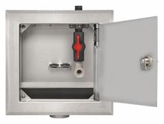 GUY GRAY Outlet Box: 1/2 in FPT, 1/4 in Turn, Center, 8.63 in Box Wd, 11.25 in Box Ht (MPN 82644). Key specifications — Valve Connection: 1/4 in Turn; Inlet Connection: 1/2 in FPT; Drain Location: Center; Brand: GUY GRAY.