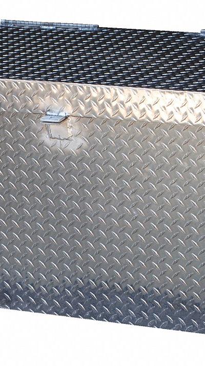 VESTIL Jobsite Box: 49 1/4 in W x 25 7/8 in D x 44 11/16 in H - Chest-Style Jobsite Boxes