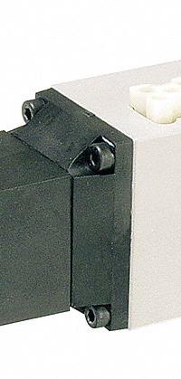 PARKER Manifold Air Regulator: 6 cfm Max Flow Rate, 5 psi to 125 psi, 120°F Max Op Temp, 5599-1 (MPN PS4237166CP)