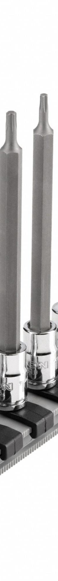 TEKTON Socket Bit Set: 1 - 25 Pieces, 1/4 in Drive Size, 10 Pieces, T6 to T30 Tip Size Range, Torx (MPN SHB90109). Key specifications — attr1216280: Fixed Insert; attr1216283: TEKTON; attr1225718: T6 to T30; attr1227491: 1/4 in.