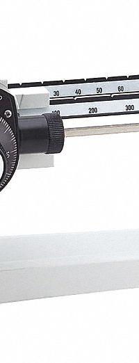 OHAUS Mechanical Beam Bench Scale: 5 3/4 lb Wt Capacity - Imperial, 0.1 g (MPN 1650-W0). Key specifications — Weighing Units: g; Washdown: No; Brand: OHAUS; Readability: 0.1 g.