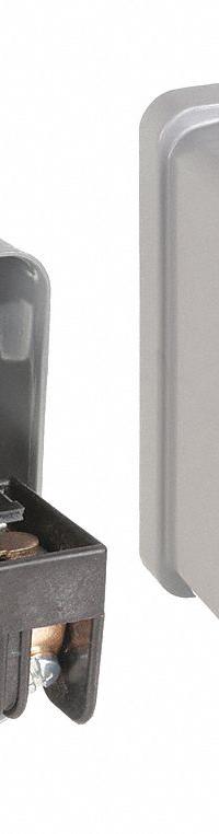 TELEMECANIQUE SENSORS Water and Air Pressure Switch: Std, 40 psi – 200 psi, 1/4" FNPS (MPN 9013GHG2J30). Key specifications — attr1027655: Diaphragm; attr434202: TELEMECANIQUE SENSORS; attr1027685: 1/4" FNPS; attr1027686: Standard; attr1027690: None.