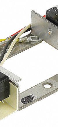 MCDONNELL & MILLER Snap-Action Switch Assembly: 310464 Mfr Part #. Key specifications — Compatible Manufacturer Part Number: 150S; Product Type: Snap-Action Switch Assembly; Manufacturer Part Number: 310464.