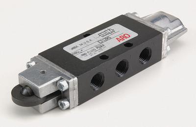 ARO Manual Air Control Valve: E, Four-Way / Two-Position, Roller, Black - ARO E Series Manual Air Control Valves