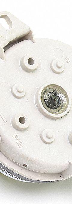 REZNOR Pressure Switch: Mfr Part # 177633. Key specifications — Manufacturer Part Number: 177633; Product Type: Pressure Switch.