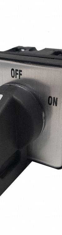 Cam Switch,600V,12 A (MPN M10H E A1+003+SV1). Key specifications — Action: Maintained; Voltage Rating: 600V; Brand: BENEDICT GMBH.