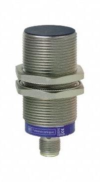 TELEMECANIQUE SENSORS Inductive Cylindrical Proximity Sensor: Built-in Connector, Shielded, 3 Wires (MPN XS630B1PAM12). Key specifications — Brand: TELEMECANIQUE SENSORS; AC Supply Voltage Rating: Not Rated; DC Supply Voltage Rating: 12-48V DC.