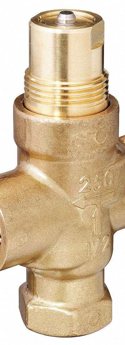 Siemens Hydronic Globe Valve: 3-Way - 3-Way NPT Connection Globe Valves