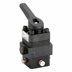 ENERPAC Directional Control Valve: 4.5 gpm Max Flow Rate, Three Positions, 3/8 in NPT, 3/8" NPT, VC (MPN VC20L). Key specifications — attr1018253: ENERPAC; attr1018249: VC20L; attr1018300: Manual; attr1018289: VC; attr1416406: 3/8" NPT.