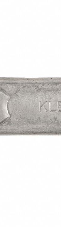KLEVER Durable Safety Cutter: 7 in Overall Lg, Contoured Handle, Plain, Carbon Steel, Silver (MPN PLS-300XC-35). Key specifications — attr307620: Silver; attr307617: Contoured; attr307618: Plain; attr307619: Carbon Steel; attr307627: Includes Tape Splitter; attr324885: KLEVER.