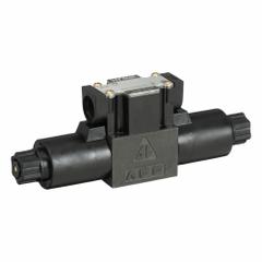 CHIEF Hydraulic Directional Valve: 12 gpm Max Flow Rate, D03 NFPA Size, Three Positions, Tank, Tank (MPN DO3S-2C-12D-35). Key specifications — attr1018253: CHIEF; attr1018274: D03; attr1018283: Tank; attr1018249: DO3S-2C-12D-35.