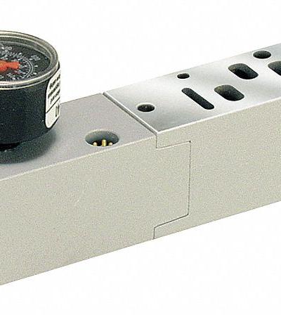 PARKER Manifold Air Regulator: 1.1 cfm Max Flow Rate - Speedaire Sandwich Manifold Compressed Air Regulators