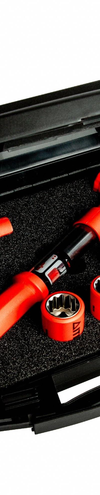 ITL Micrometer Torque Wrench: Foot-Pound/Newton-Meter - Insulated Ratcheting Micrometer Torque Wrenches