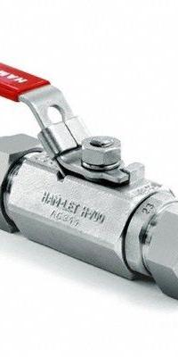 HAM-LET Manual Two-Way Ball Valve: 1/2 in, Stainless Steel, Straight, Compression x Compression (MPN H-700-SS-L-12MM-T-LD). Key specifications — Brand: HAM-LET; Handle: Locking Lever.