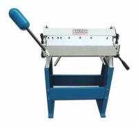 BAILEIGH INDUSTRIAL Sheet Metal Brake: Hand Lever : Top Edge Actuation + Finger, Angle Gauge, Steel (MPN BB-2416E). Key specifications — attr67203: Top Edge; attr67184: BAILEIGH INDUSTRIAL; attr67188: BB-2416E; attr67191: Hand Lever.