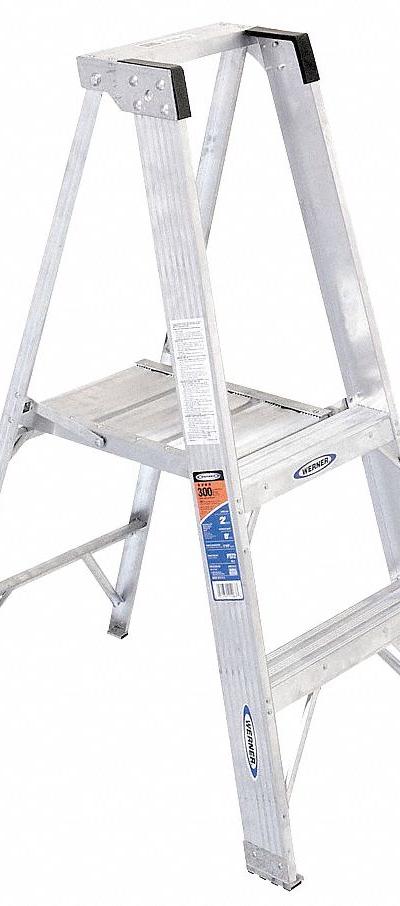WERNER Platform Stepladder: 4 ft Ladder Size - Lightweight Aluminum Platform Stepladders
