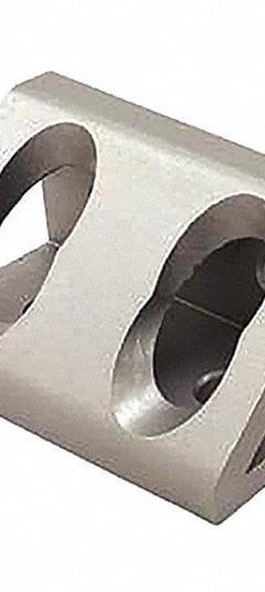 Inside Corner Bracket: Gusseted Inside-Corner Bracket, 15 Series, 2 13/16 in x 2 63/64 in x 1 1/2 in (MPN 093WD8384N08). Key specifications — Material: Aluminum; Brand: FATH INC.; Finish: Anodized.