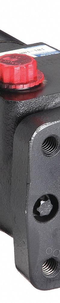 CHAR-LYNN Hydraulic Motor: H Series, 4-Bolt, 3.25 in Pilot, 17.9 cu in/rev, 192 RPM Max. RPM (MPN 101-1007). Key specifications — attr96021: 1350 psi; attr96022: 1/2 in NPT; attr1298061: H Series; attr98917: CHAR-LYNN; attr99324: 4-Bolt, 3.25 in Pilot.