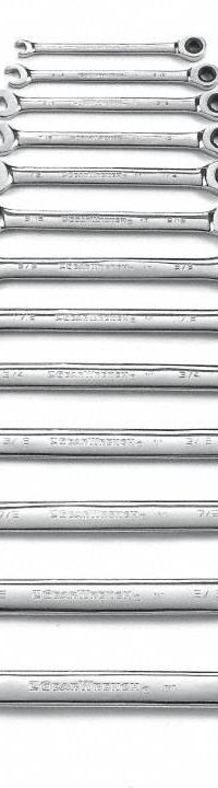 GEARWRENCH Combination Ratcheting Wrench Set: Alloy Steel, Full Polish Chrome, 13 Tools, Std, SAE (MPN 9312). Key specifications — attr309581: Full Polish Chrome; attr309580: Alloy Steel; attr309571: No; attr309583: No; attr309587: Yes; attr324931: GEARWRENCH.