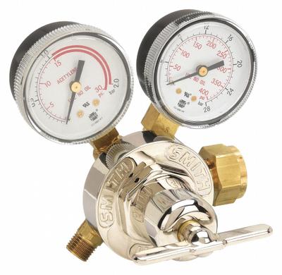 SMITH EQUIPMENT Gas Regulator: Single Stage, CGA 520 Inlet, 9/16"-18 M LH Outlet, 15 psig - Fuel Gas Regulators