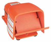 LINEMASTER Foot Switch: Hercules Series, 1 Pedals, Momentary, SPDT (MPN 511-BG). Key specifications — Switch Action: Momentary; Foot Guard Included: Guard Included; Brand: LINEMASTER; Series: Hercules; Power Source: Electrically Corded.