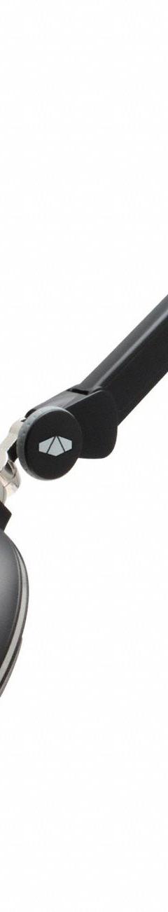 AVEN Magnifying Lamp: LED, 2.25x, 5 Diopter, 800 lm Max Brightness, 35.5 in Arm Reach, Articulating (MPN 26504-LEDUV). Key specifications — Brand: AVEN; Magnification: 2.25x; ESD Safe: Yes; Lens Material: Glass; Lighting Technology: LED; Operating Voltage: 120V AC; Includes Ultraviolet Light: Yes.