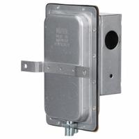 Air Sensing Switch: Adj, Auto Reset, 0.05 in wc to 12 in wc, Conduit Box, SPDT, Integral Compression (MPN GRH3AD). Key specifications — Switch Voltage: 24V AC; Manufacturer Part Number: GRH3AD; Brand: COLUMBUS ELECTRIC.